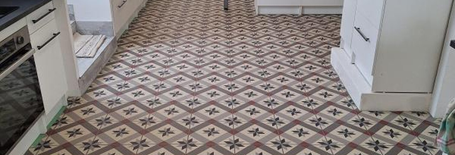 Maison 7 Pièces 365 m² à vendre à Roquefort (40120)