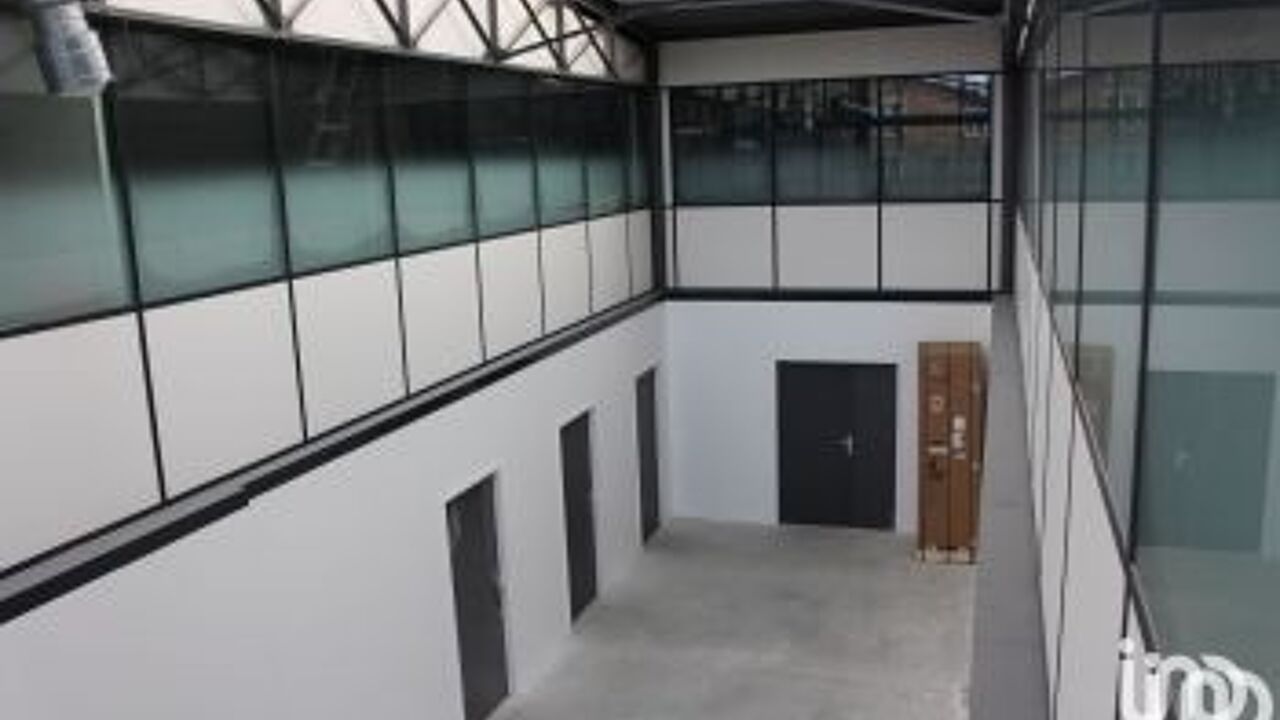 bureau  pièces 300 m2 à louer à Viry-Châtillon (91170)