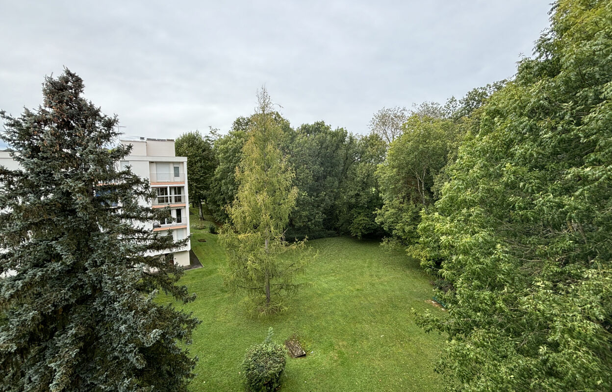 appartement 3 pièces 72 m2 à vendre à Châtillon-sur-Seine (21400)