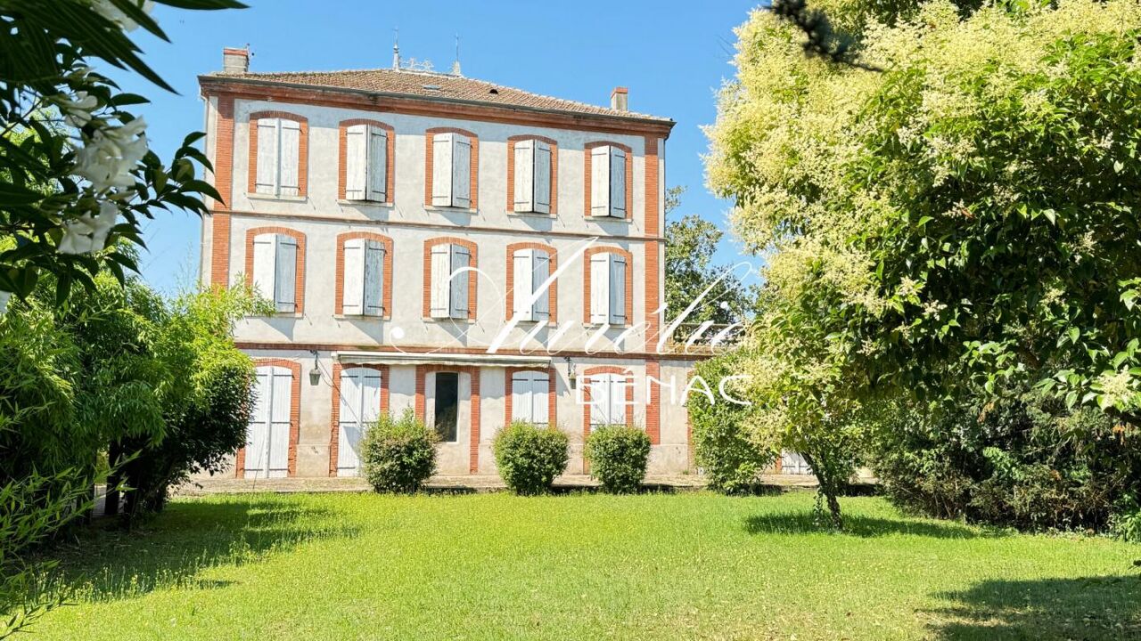 maison 12 pièces 403 m2 à vendre à Castelsarrasin (82100)