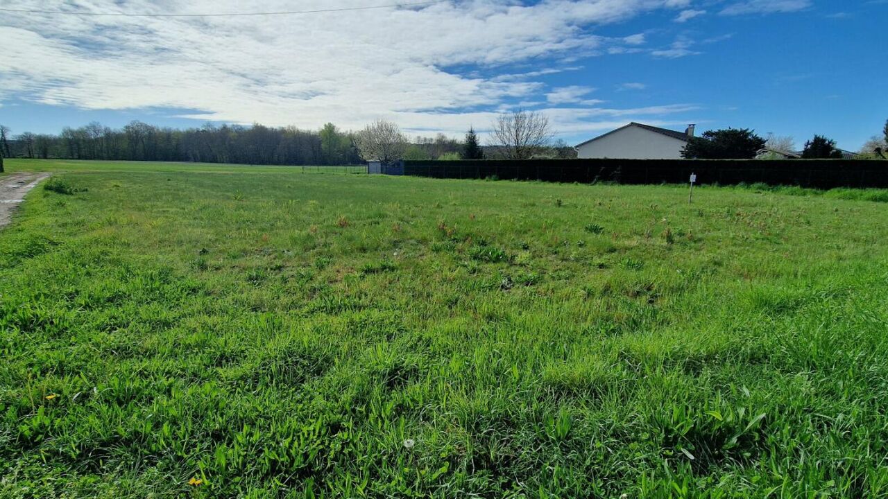 terrain  pièces 1612 m2 à vendre à Neuvic (24190)