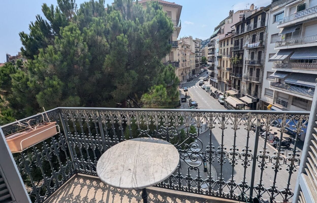 appartement 5 pièces 105 m2 à vendre à Nice (06000)