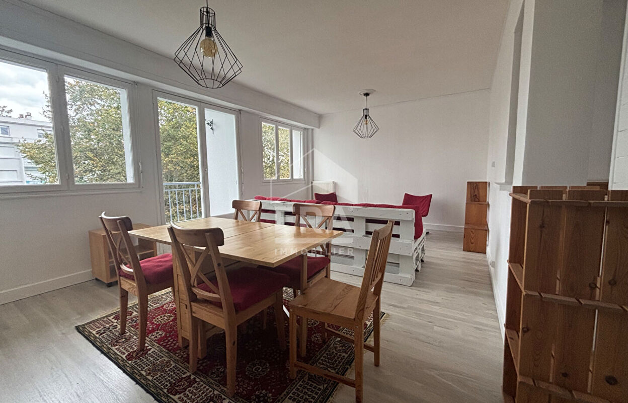 appartement 3 pièces 69 m2 à vendre à Pau (64000)