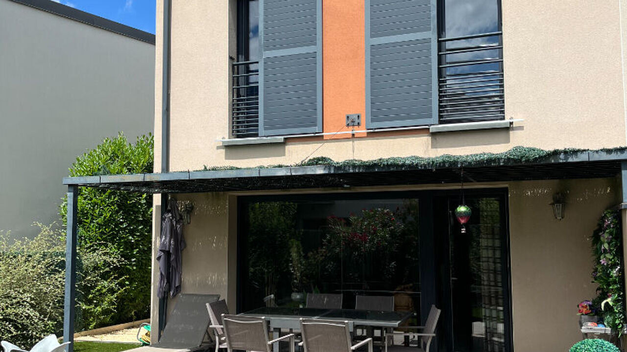 maison 4 pièces 80 m2 à vendre à Mions (69780)