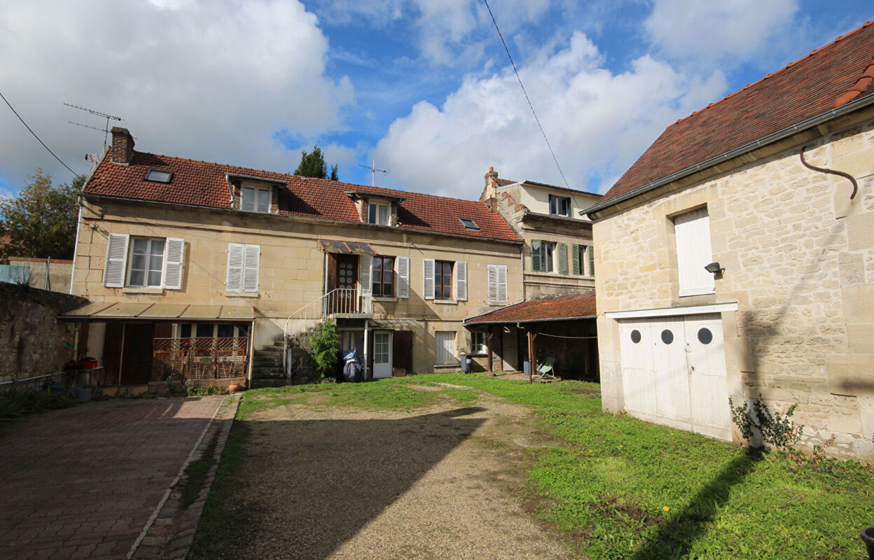 immeuble  pièces 228 m2 à vendre à Rieux (60870)