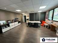 BUREAUX à LOUER — photo 2