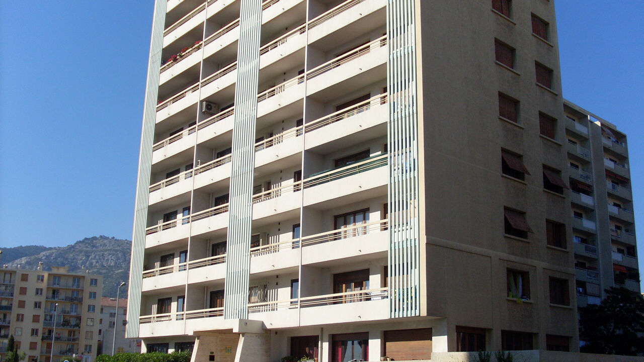 appartement 5 pièces 85 m2 à louer à Toulon (83000)