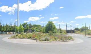 Garage  75 m² à vendre à Bordeaux (33100)