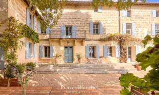Maison 14 Pièces 540 m² à vendre à Nîmes (30000)