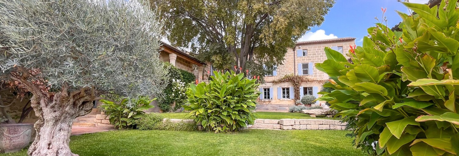 Maison 14 Pièces 540 m² à vendre à Nîmes (30000)