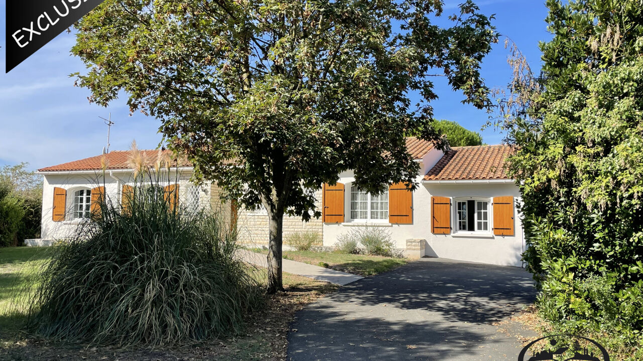 maison 6 pièces 147 m2 à vendre à Surgères (17700)