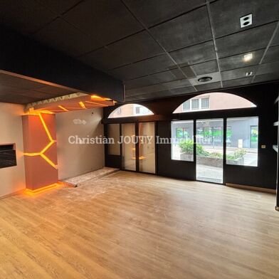 Appartement 4 pièces 1500 €