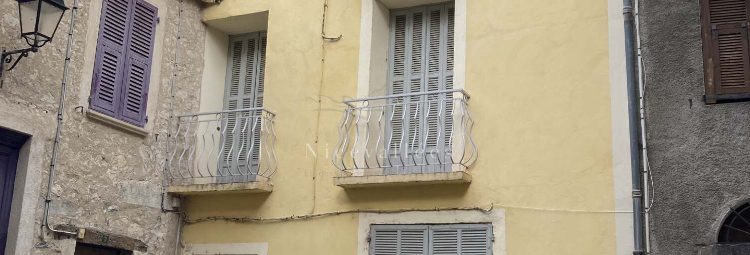 Appartement 5 Pièces 90 m² à vendre à Clans (06420)