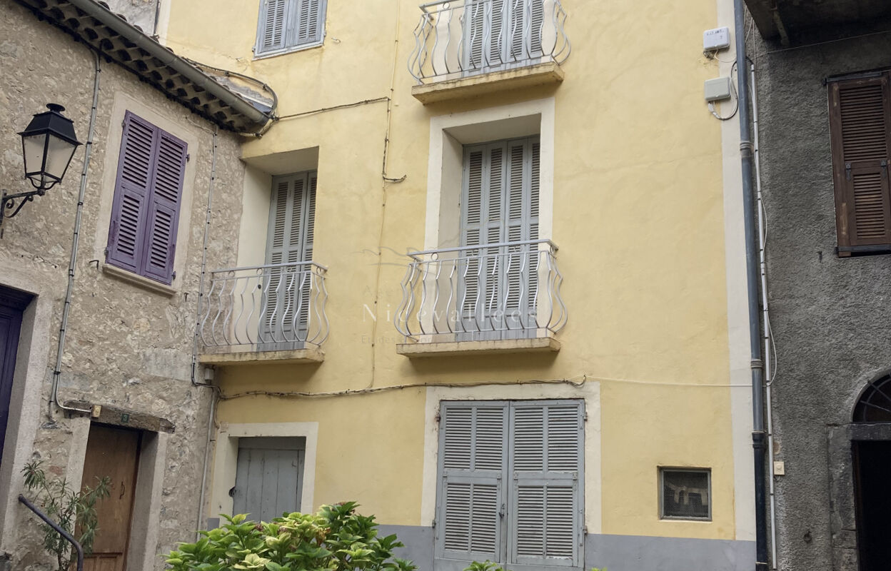 appartement 5 pièces  m2 à vendre à Clans (06420)