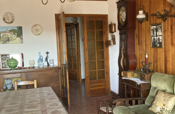 Jolie appartement sis sur la commune de Clans — photo 2