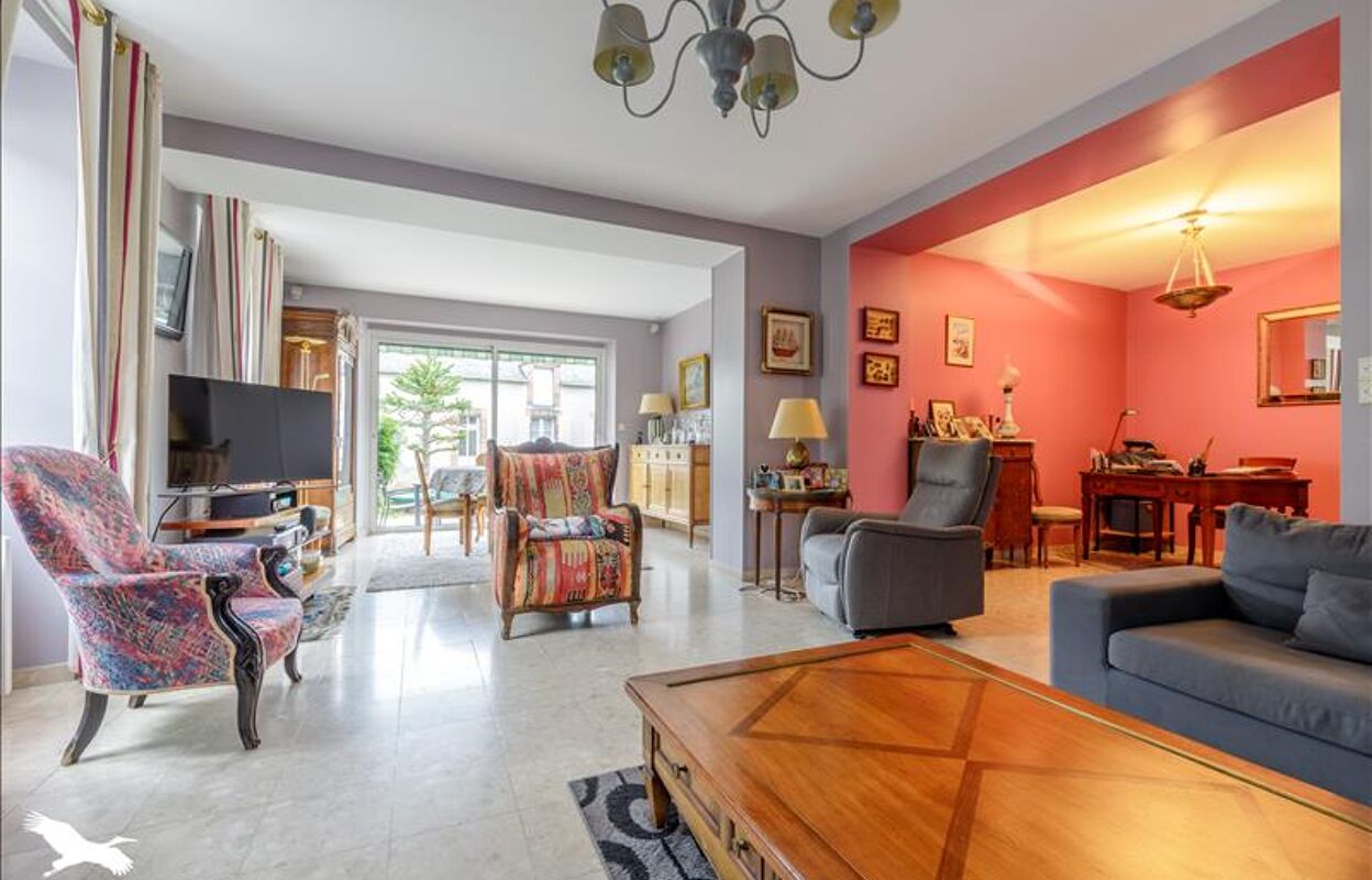 maison 8 pièces 227 m2 à vendre à Buzançais (36500)