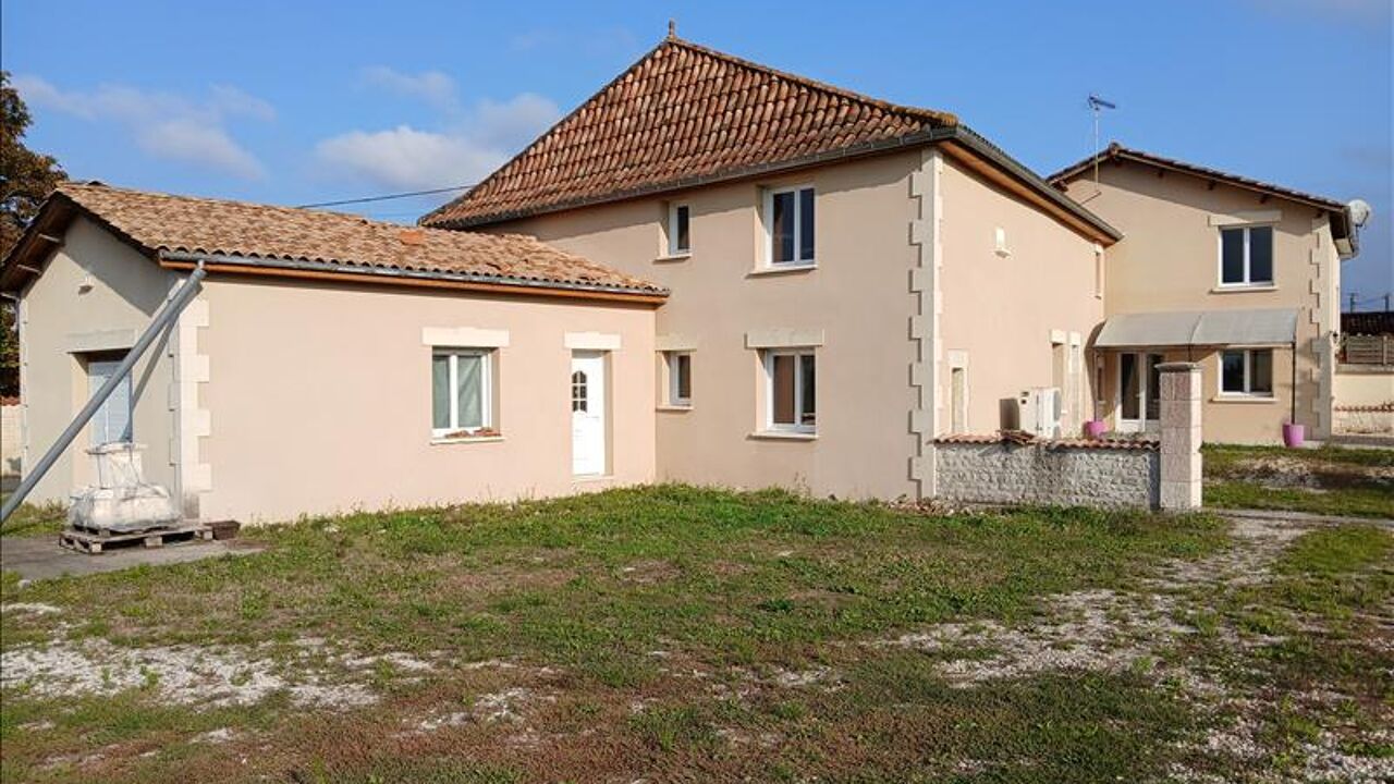 maison 6 pièces 136 m2 à vendre à Val-des-Vignes (16250)