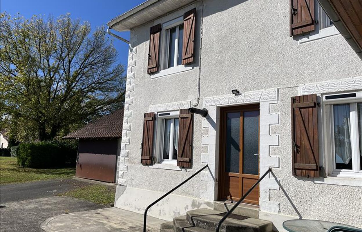 maison 5 pièces 130 m2 à vendre à Saint-Pierre-du-Mont (40280)