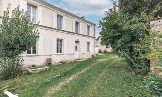 Maison 8 Pièces 260 m² à vendre à La Vallée (17250)