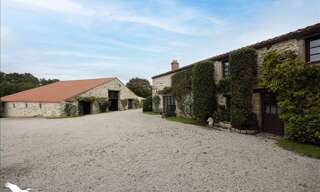 Maison 6 Pièces 195 m² à vendre à Les Lucs-sur-Boulogne (85170)