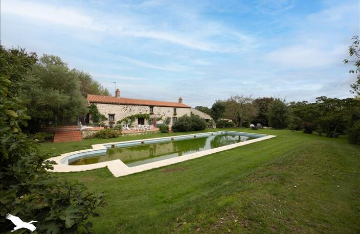 Domaine de 6 pièces principales — photo 2