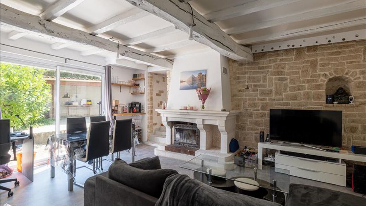 maison 5 pièces 96 m2 à vendre à Fontcouverte (17100)