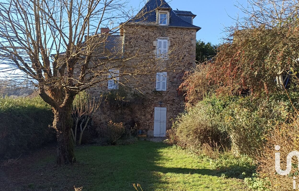 maison 8 pièces 330 m2 à vendre à Salmiech (12120)