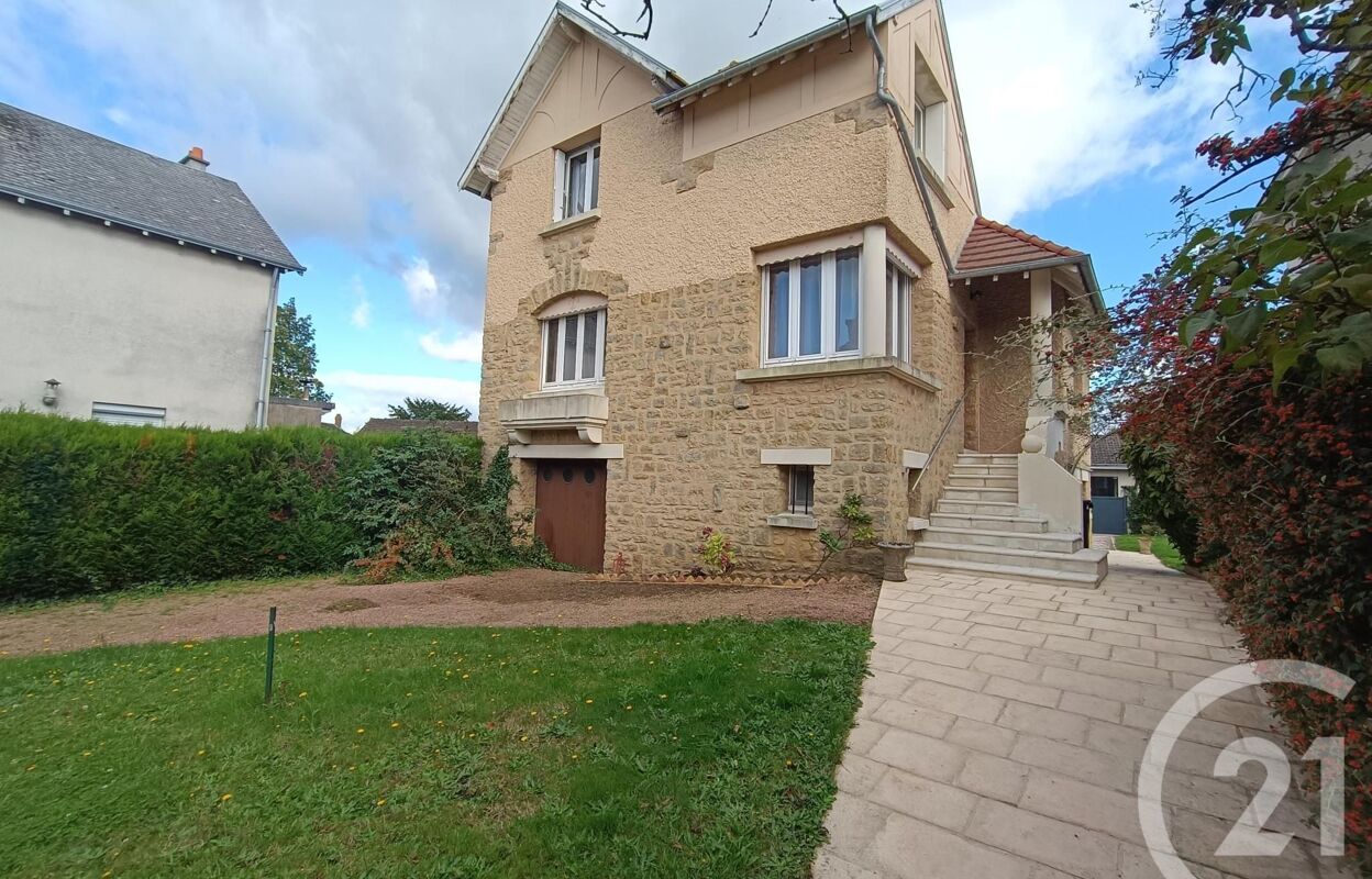 maison 4 pièces 112 m2 à vendre à La Châtre (36400)