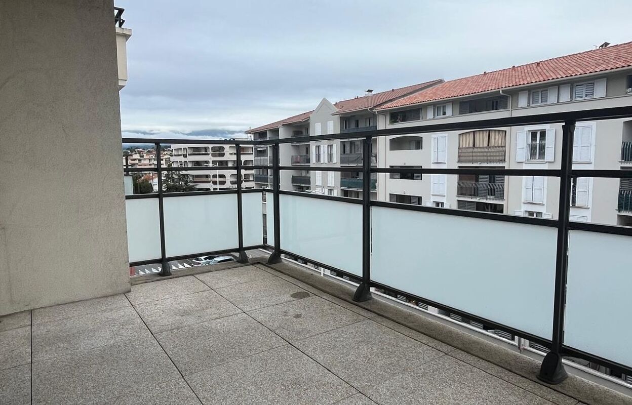 appartement 2 pièces 40 m2 à louer à Cagnes-sur-Mer (06800)