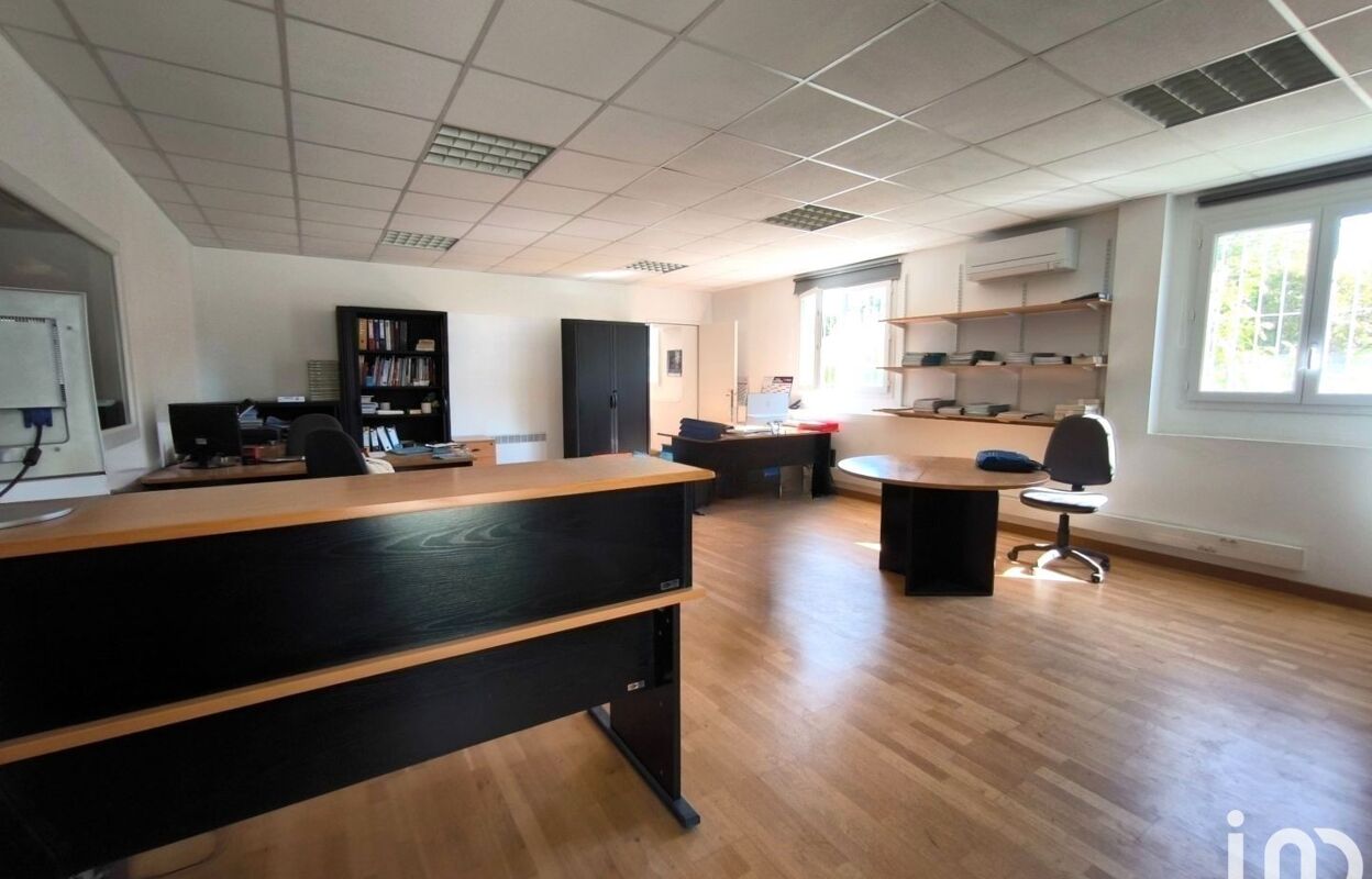 commerce  pièces 2260 m2 à vendre à Montady (34310)