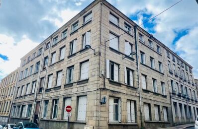 immeuble  pièces 926 m2 à vendre à Saint-Étienne (42000)