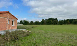 Terrain  868 m² à vendre à Saint-Laure (63350)