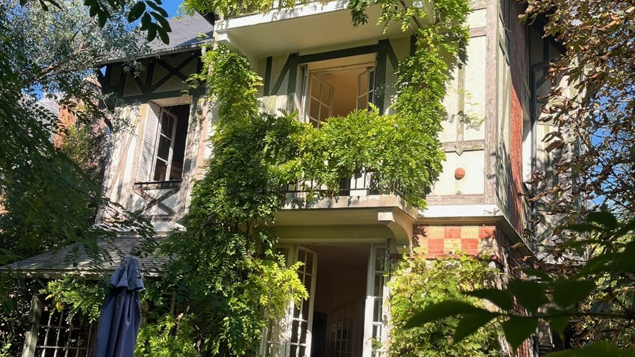 maison 6 pièces 193 m2 à vendre à Saint-Cloud (92210)