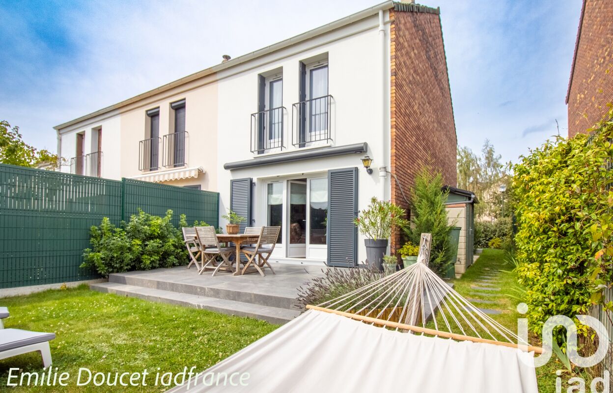 maison 5 pièces 96 m2 à vendre à Élancourt (78990)