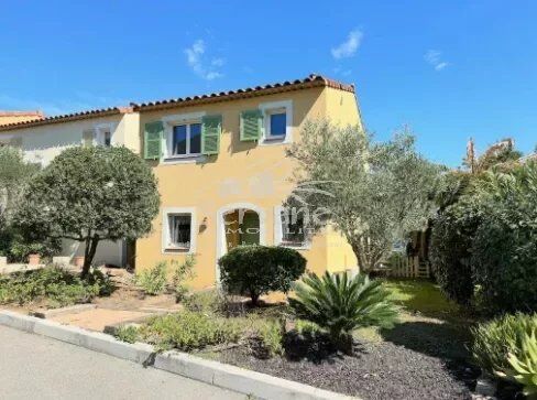 Villa / Maison 4 pièces  à vendre Roquebrune-sur-Argens 83520