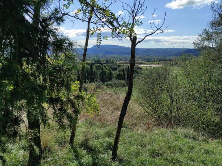 Terrain constructible à Vendre à Vallon pont D'Arc — photo 1