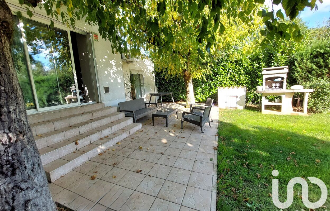 maison 5 pièces 111 m2 à vendre à Pineuilh (33220)