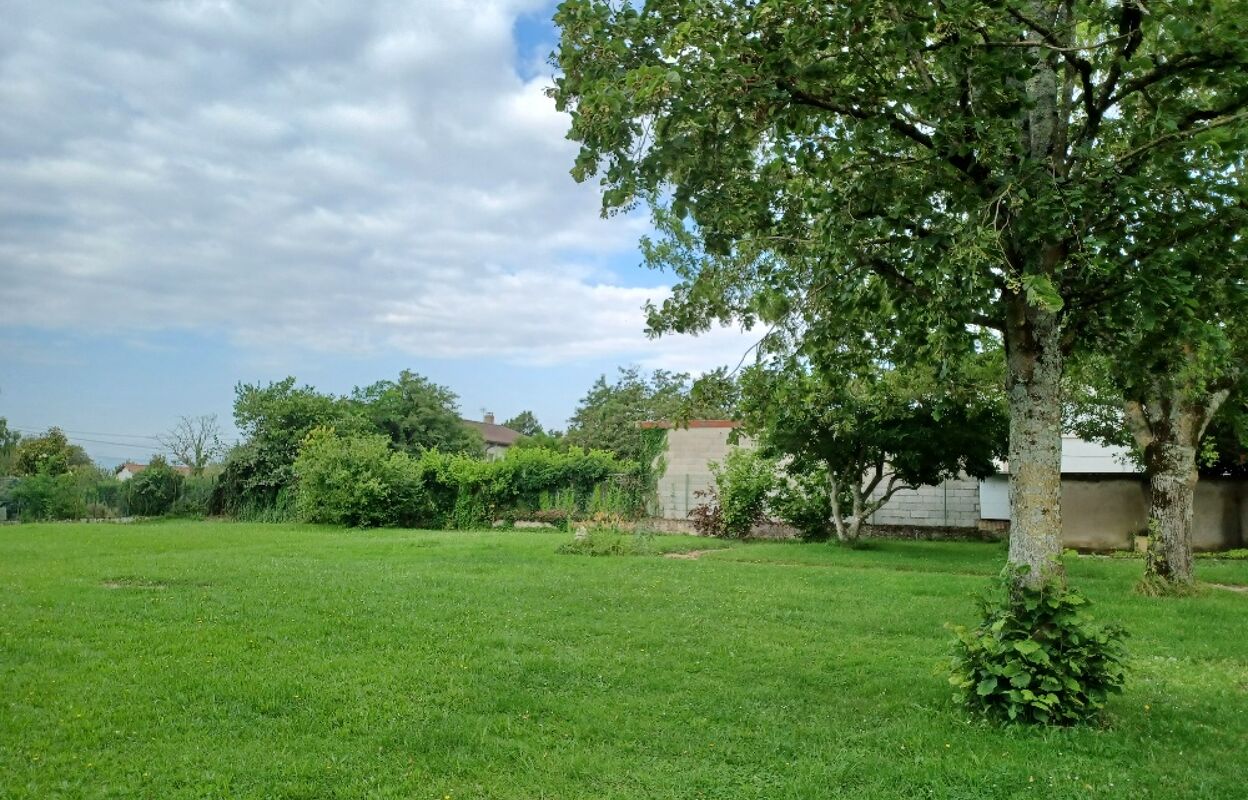 terrain  pièces 850 m2 à vendre à Châtillon-sur-Chalaronne (01400)