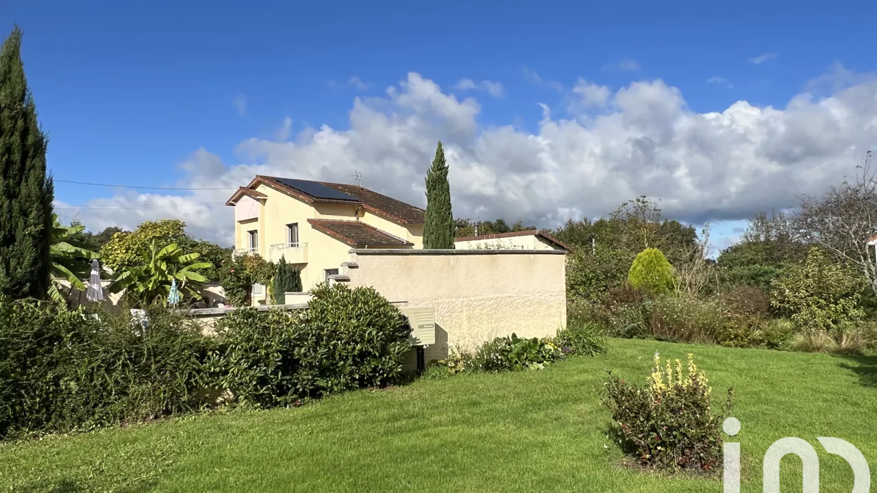 maison 5 pièces 165 m2 à vendre à Saint-Sylvestre-Pragoulin (63310)