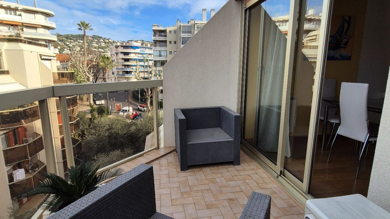 appartement 2 pièces 41 m2 à vendre à Le Cannet (06110)