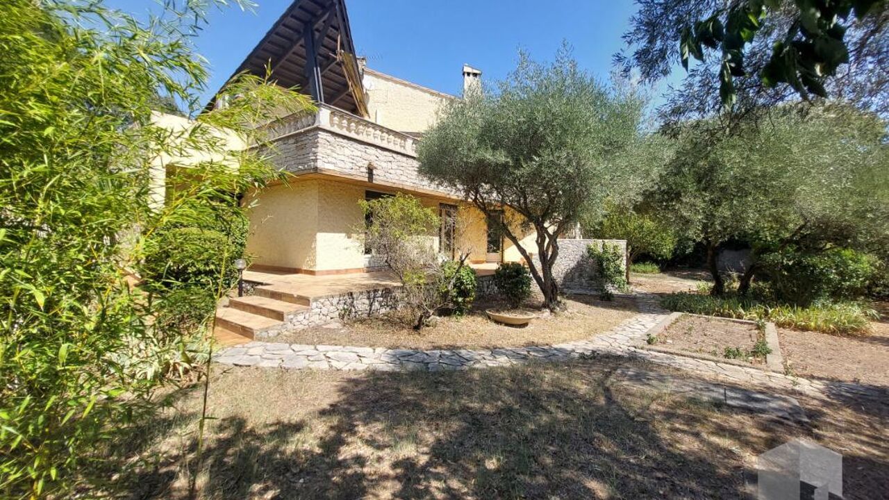 maison 5 pièces 151 m2 à vendre à Nîmes (30000)