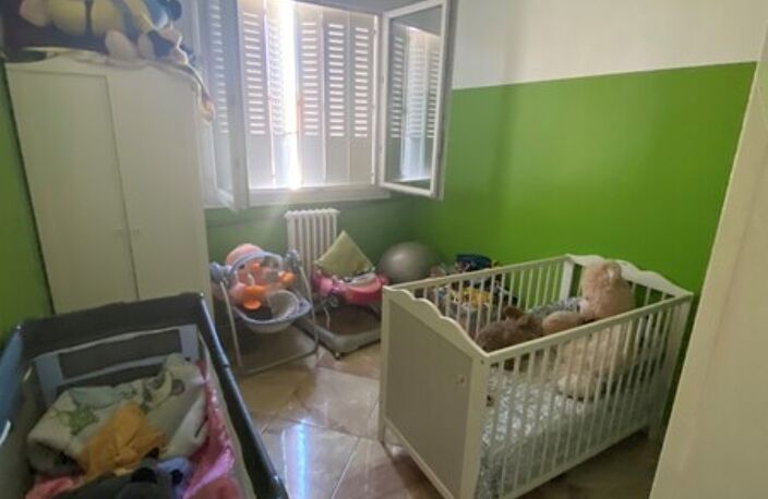 T4 — photo 2
