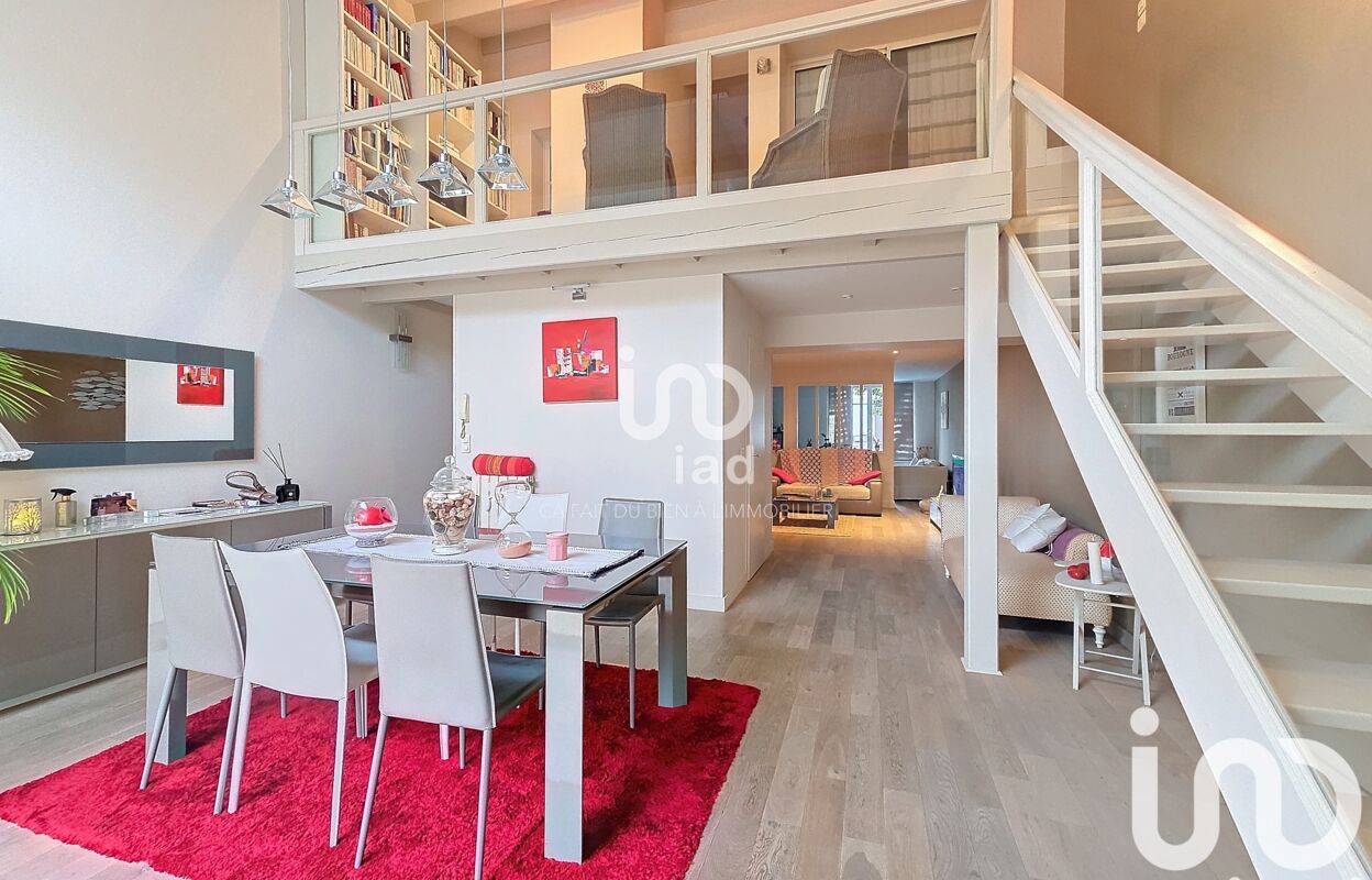 appartement 6 pièces 136 m2 à vendre à La Rochelle (17000)