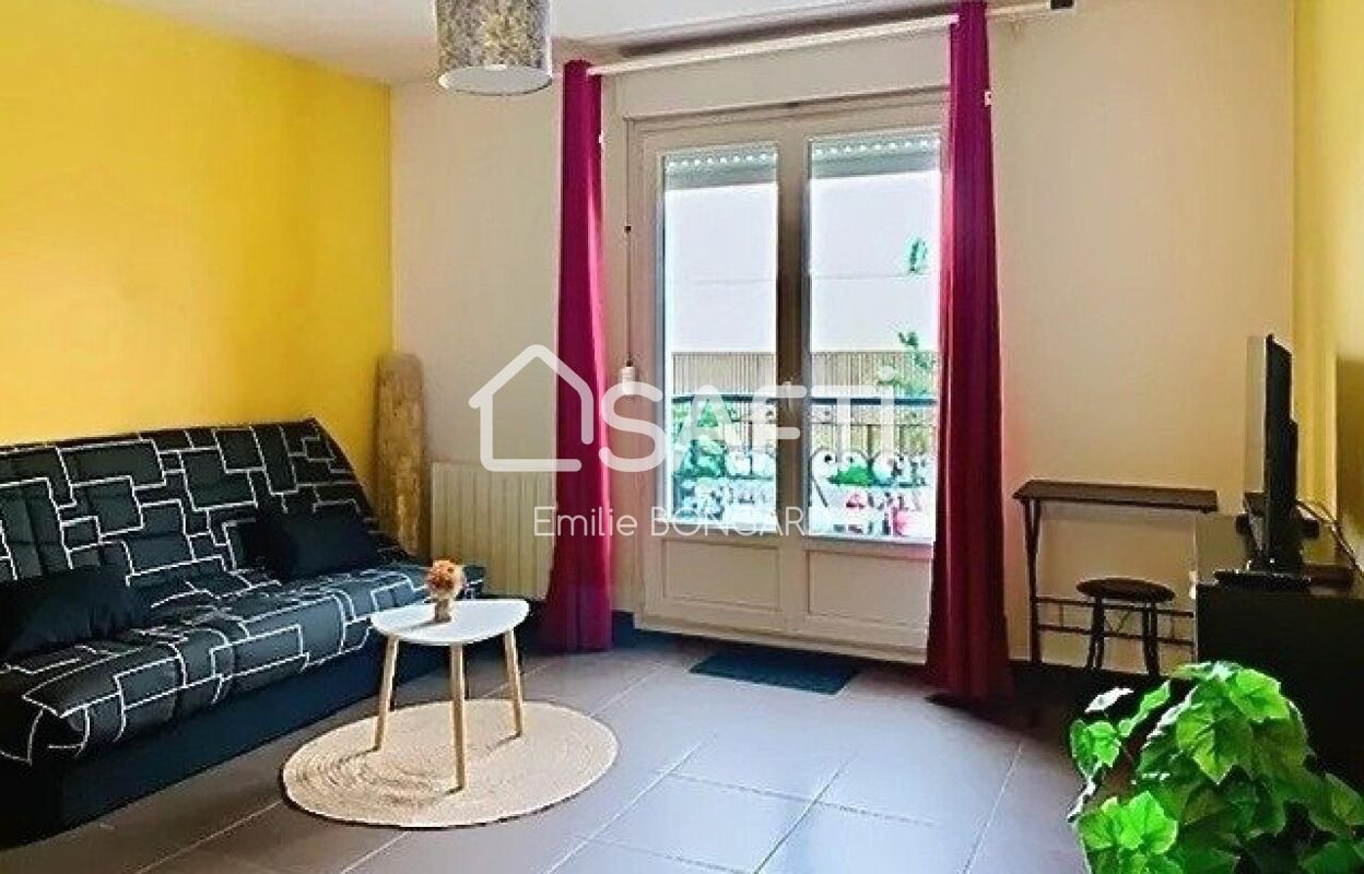 appartement 1 pièces 27 m2 à vendre à Les Mureaux (78130)