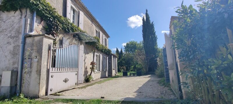 Villa / Maison 6 pièces  à vendre Chambon 17290