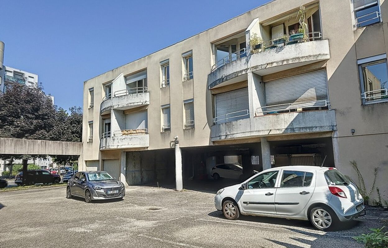 appartement 2 pièces 41 m2 à vendre à Grenoble (38100)