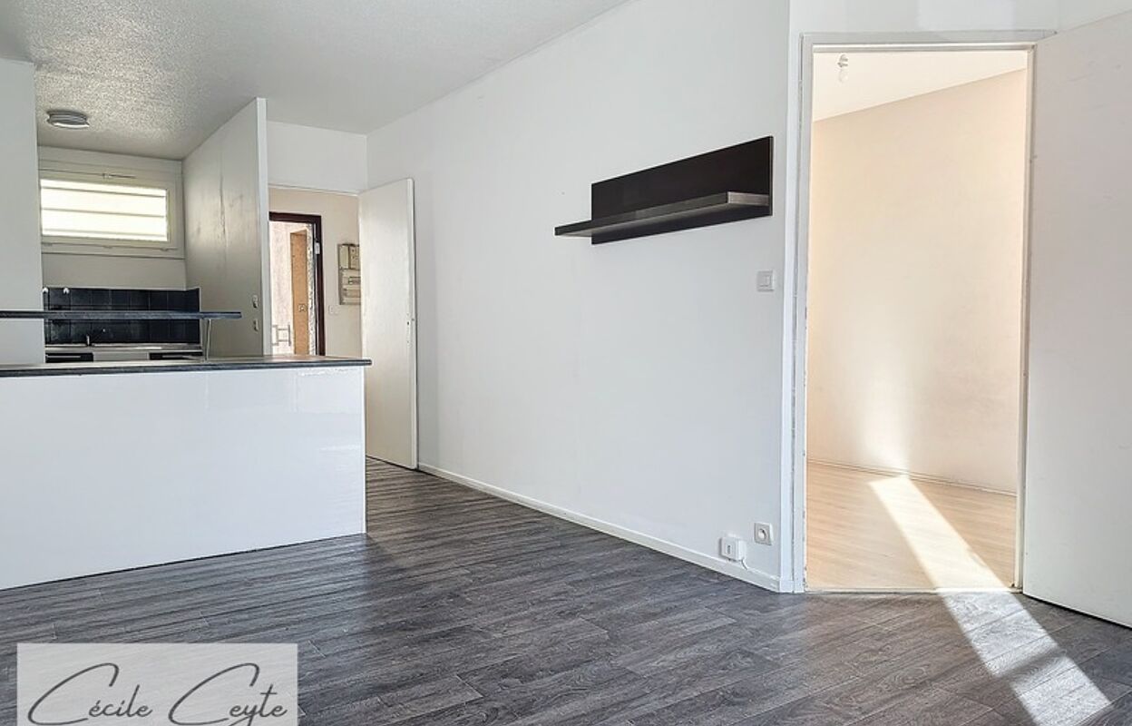 appartement 2 pièces 41 m2 à vendre à Grenoble (38100)