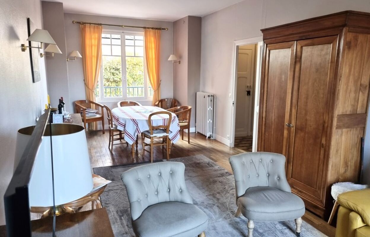 maison 6 pièces 138 m2 à vendre à Orléans (45000)