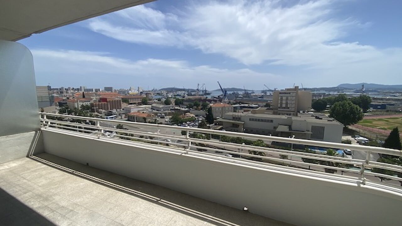 appartement 4 pièces 82 m2 à louer à Toulon (83000)