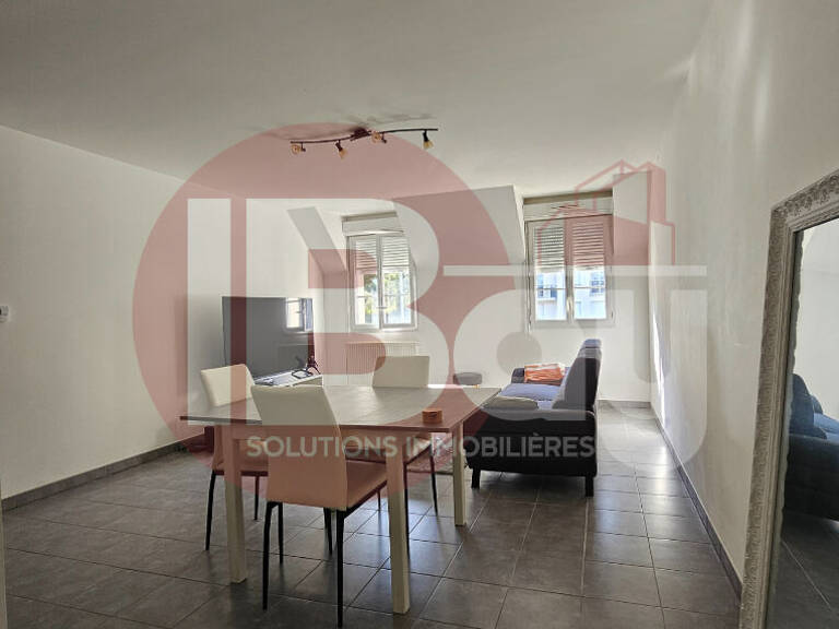 Bel appartement T2 avec locataire en place au centre ville de LAIGNEVILLE — photo 1